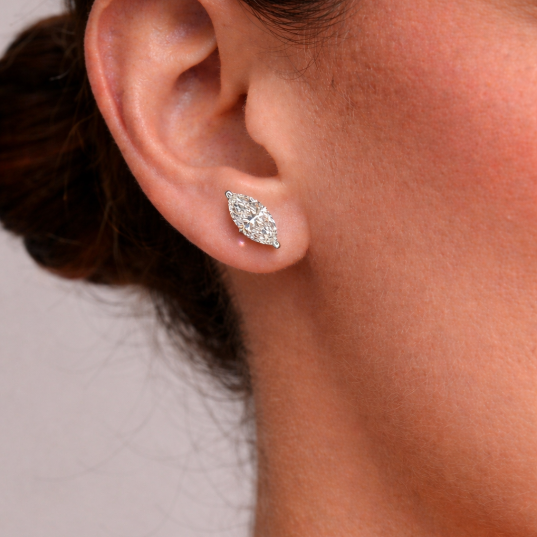 Marquise Hidden Halo