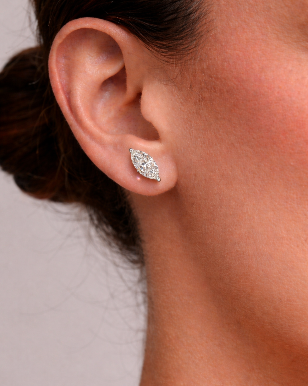 Marquise Hidden Halo