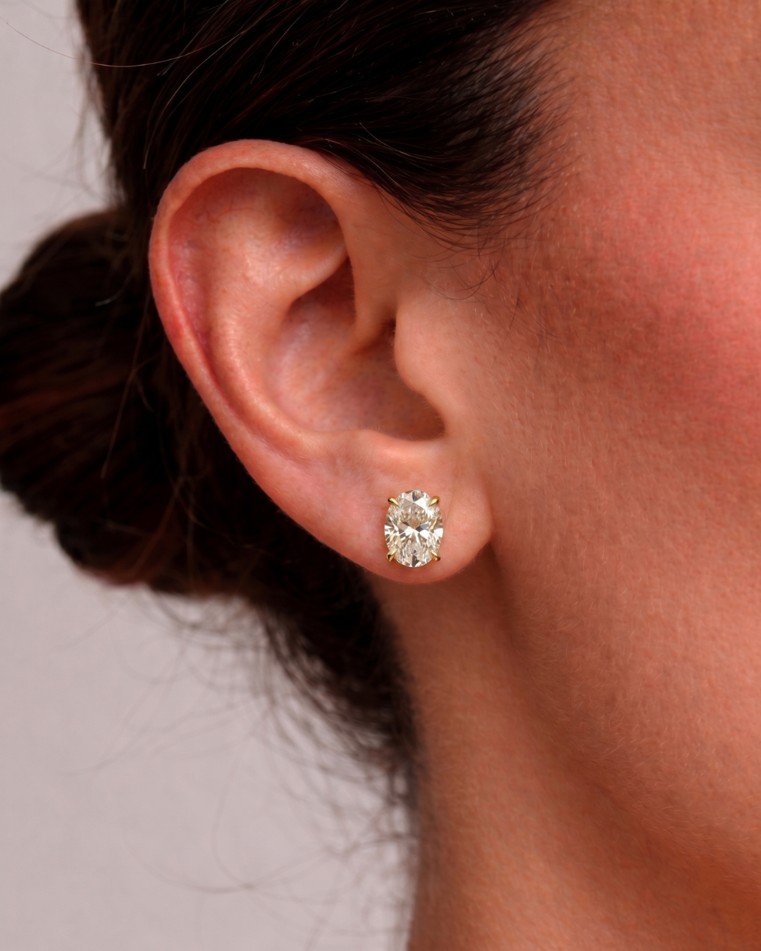Oval Hidden Halo