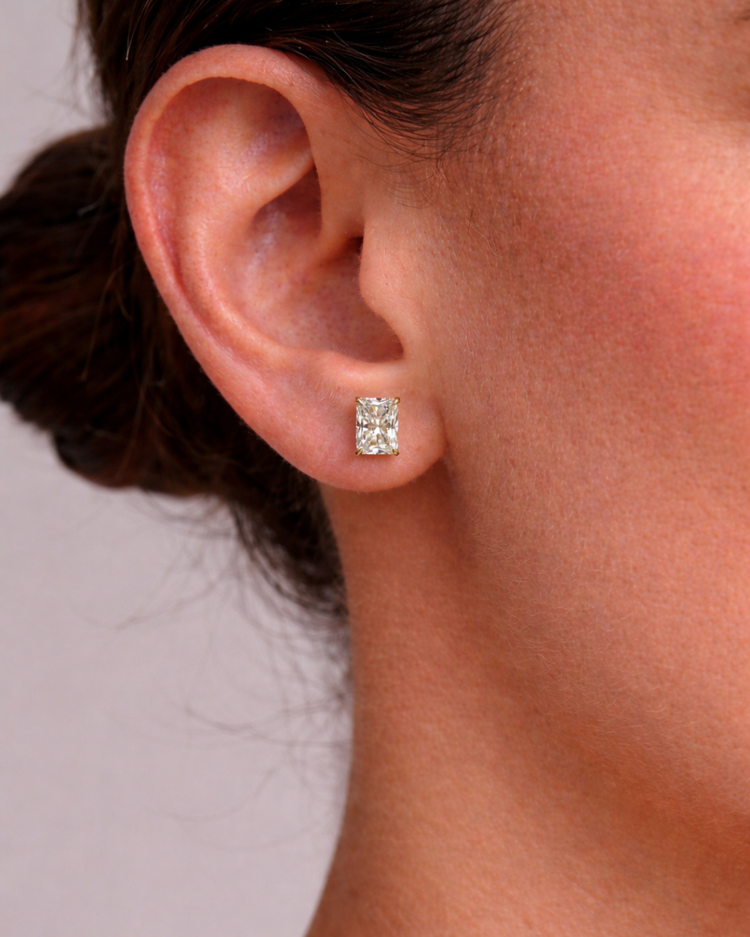 Radiant Hidden Halo Studs