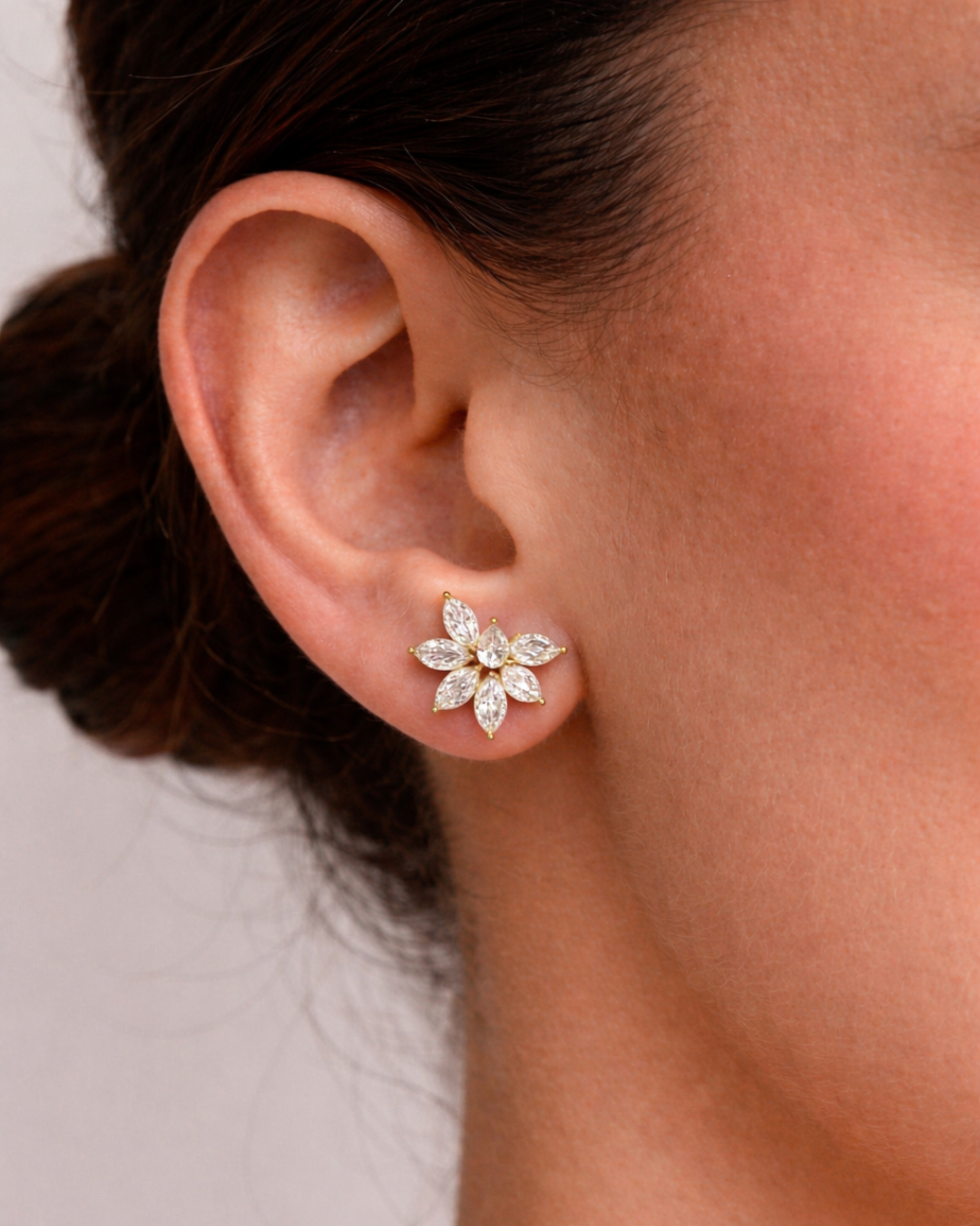 Radiara Studs