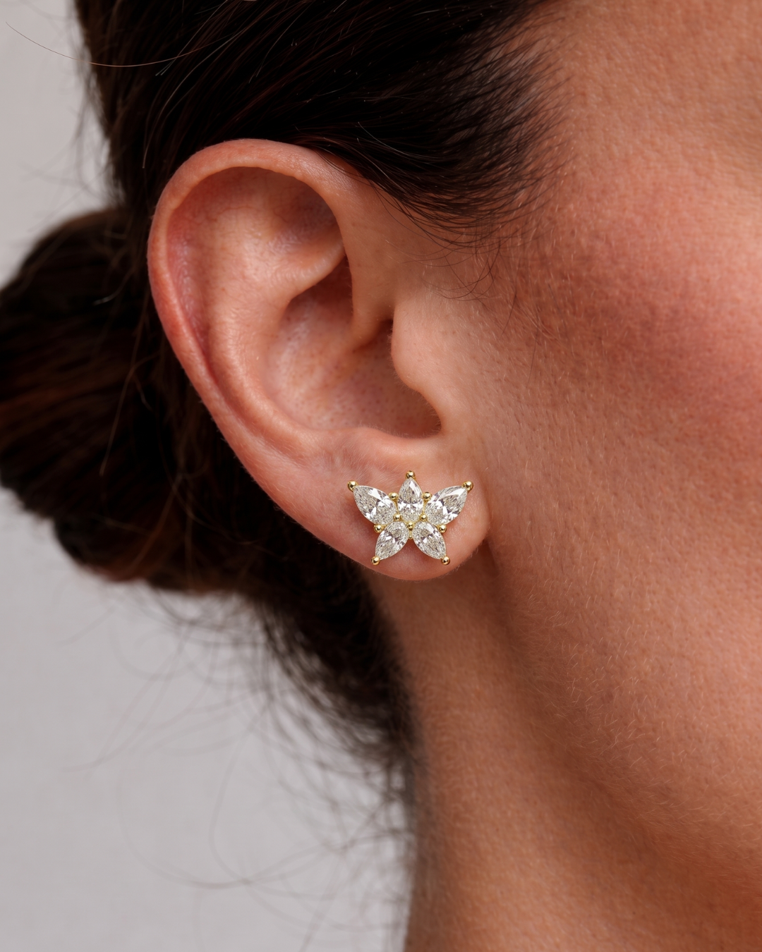 Seralyne Studs
