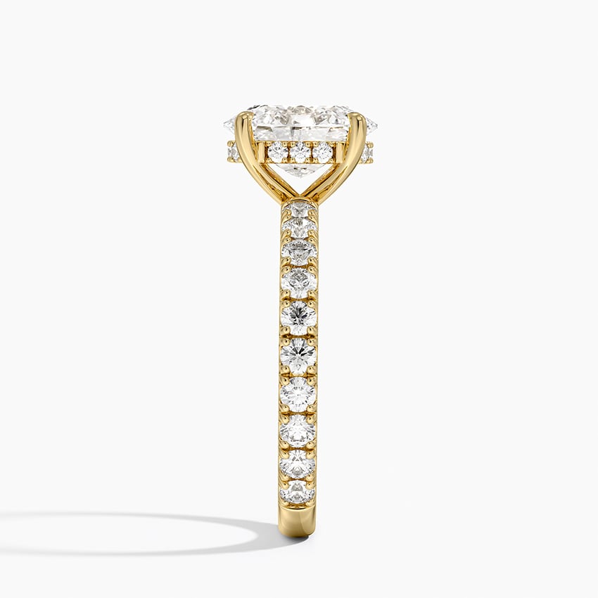 Pavé engagement ring setting in 14K yellow gold, profile view