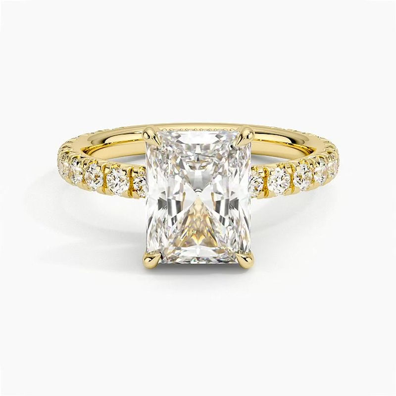 Pavé engagement ring setting in 14K yellow gold, rotating video