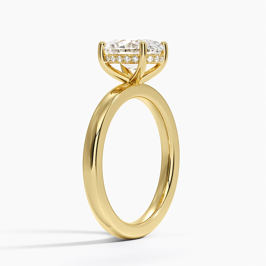 Solitaire engagement ring setting in 14K yellow gold, angled side view